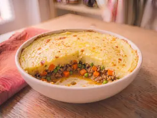 Hachis Parmentier de bœuf aux carottes et petits pois