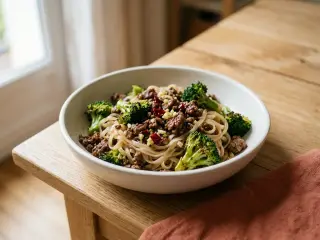 Spicy ground beef, broccoli and rice noodle stir-fry